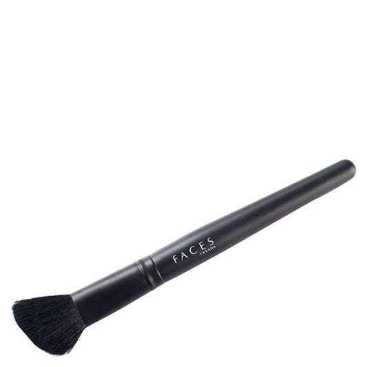 Faces Canada Blush Brush – Easy Swipe - image 2
