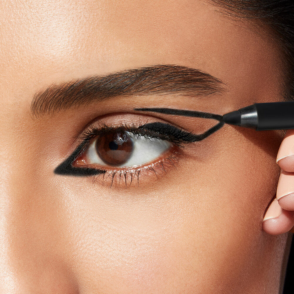 Lakme gmlitterati gmel Eye Pencil – 1.2 g - Image 4