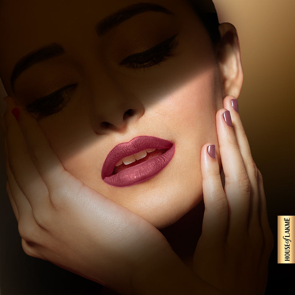 Lakme Ultimate Glam 4 in 1 lip stack, Party Chic 4 ml - Image 5