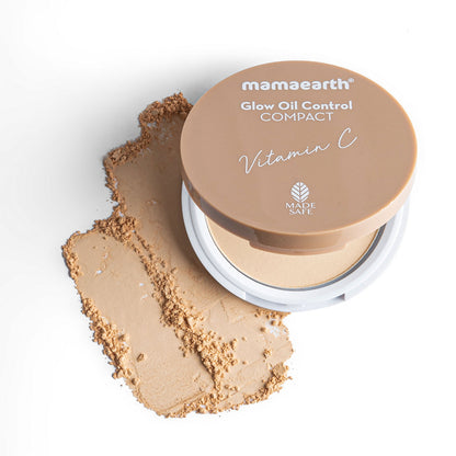 Mamaearth Glow Oil Control Compact With Vitamin C, Turmeric, 9 gm - Image 3